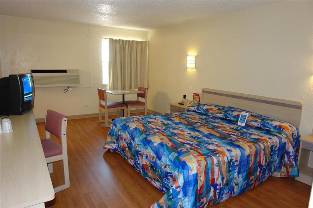 Motel 6 Austin, Tx - Central Downtown Ut Ruang foto